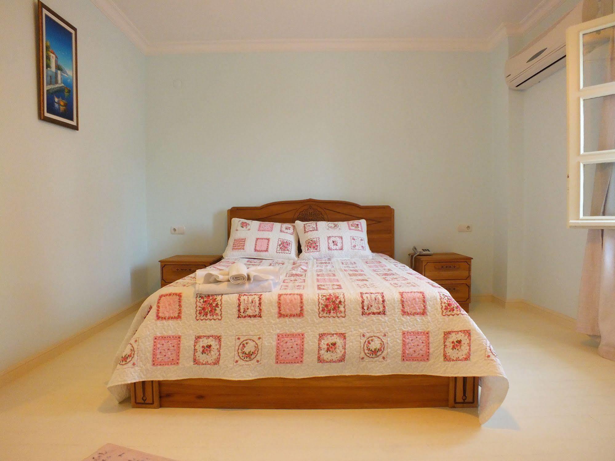 Nobela Otel 2*