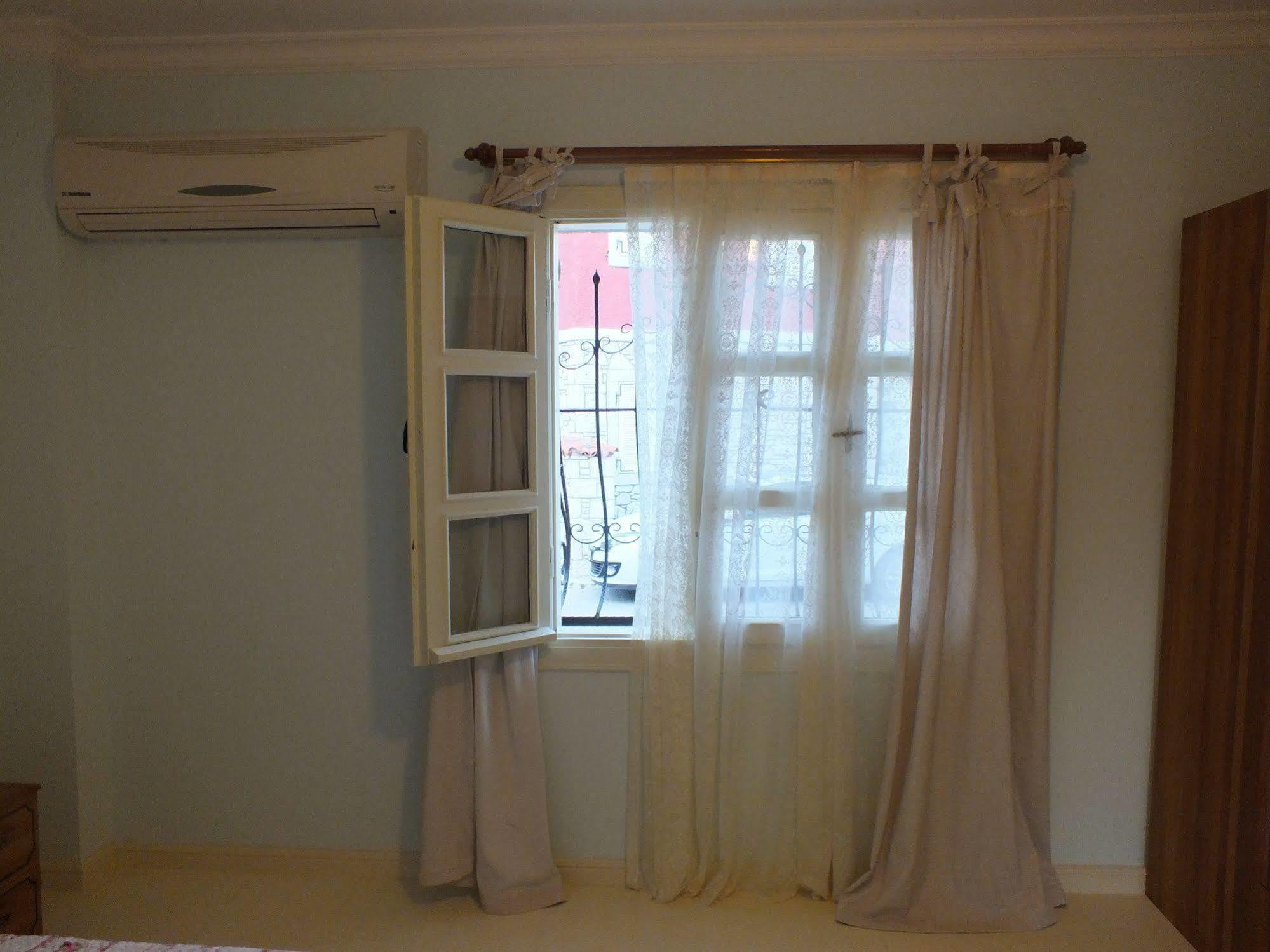 Otel Nobela 2*