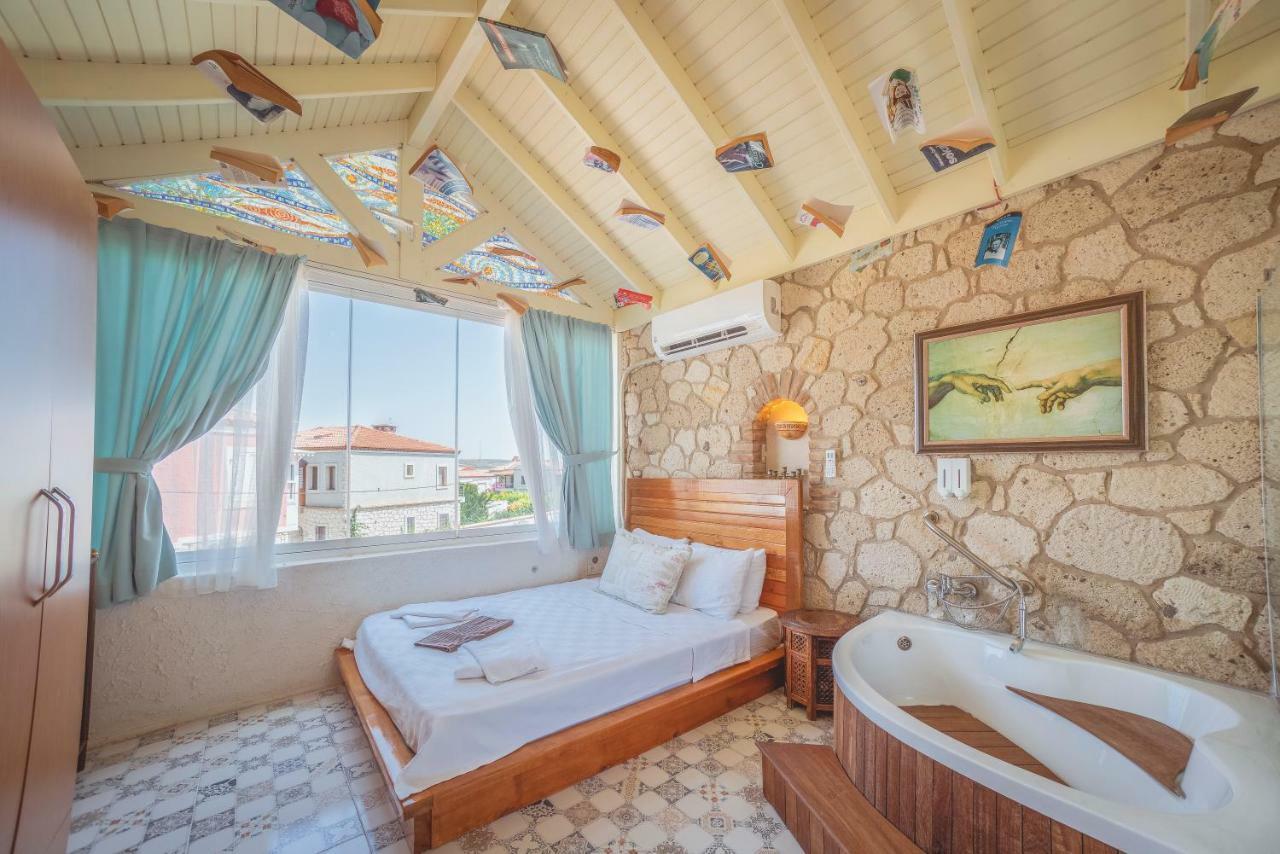 Nobela Otel
