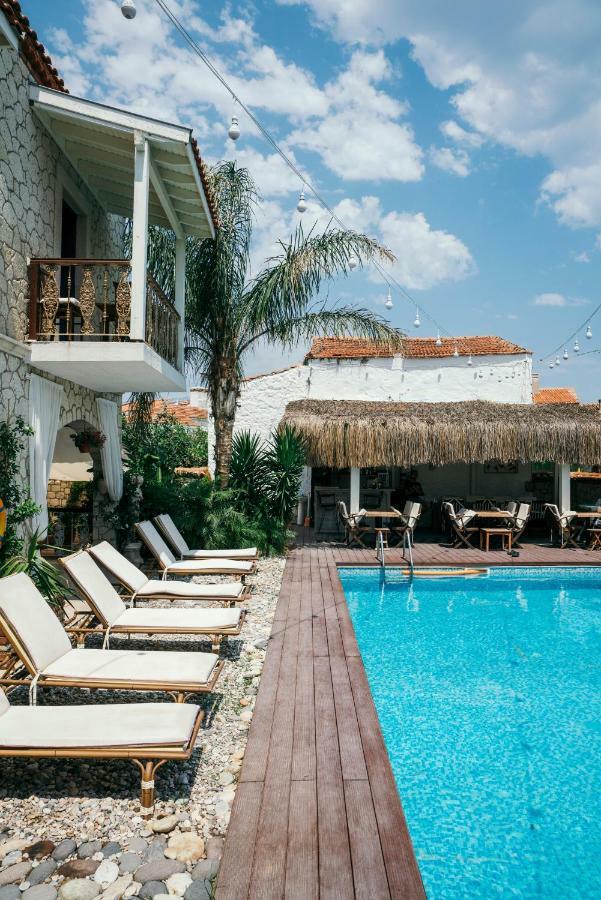 Otel Nobela 2*